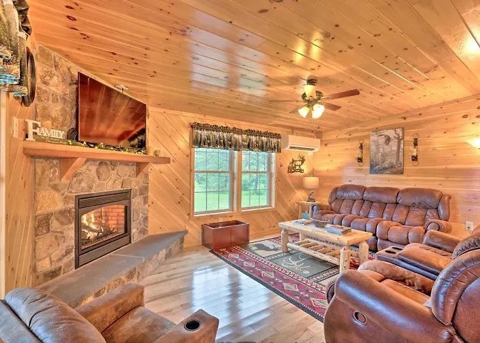 Deck, Hot Tub, Fire Pit: Rustic Cabin In Benezette