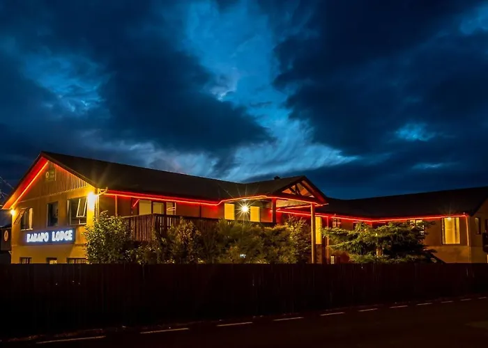 Kakapo Lodge
