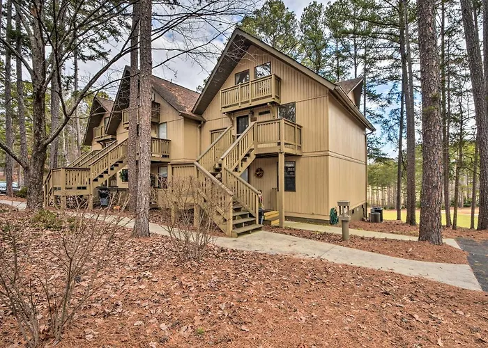 Designer Retreat W/ Pool, Golf + Beach Access!