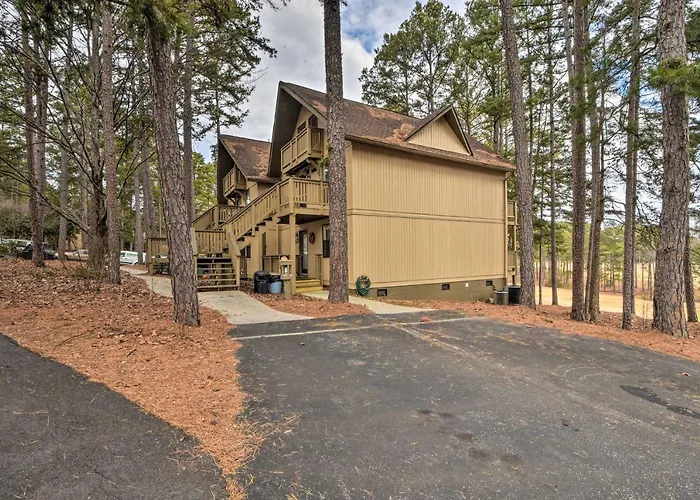 Designer Retreat W/ Pool, Golf + Beach Access!