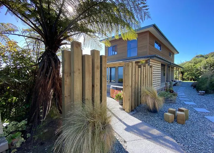 Tasman Sea Retreat