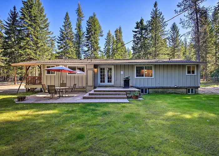 Quaint Priest Lake Cabin W/ Patio < 1 Mi To Lake!
