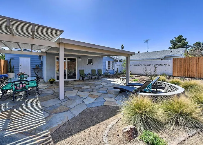 Vintage Downtown Vegas Retreat < 3 Mi To Strip! Villa Las Vegas