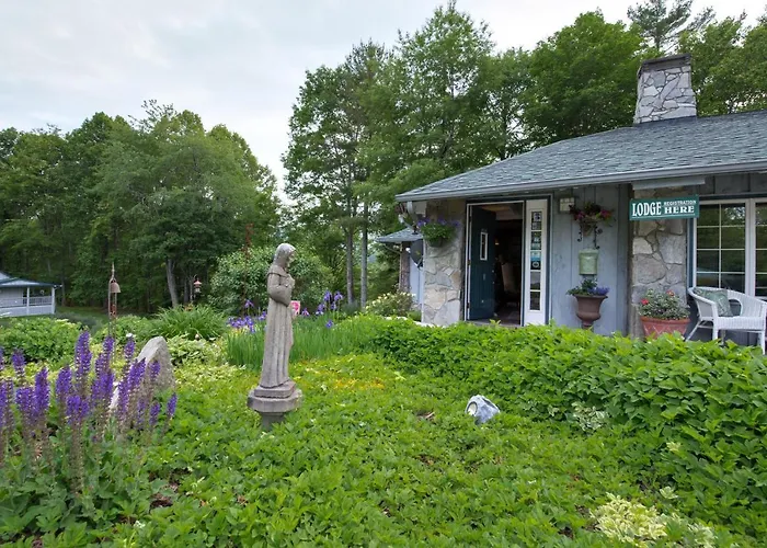 Linville Falls Lodge & Cottages