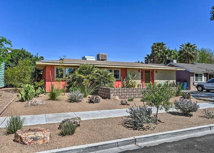 Vintage Las Vegas Oasis < 3 Mi To The Strip!