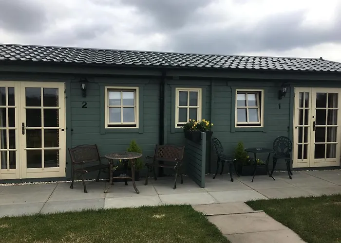 Auchenlea Lodges