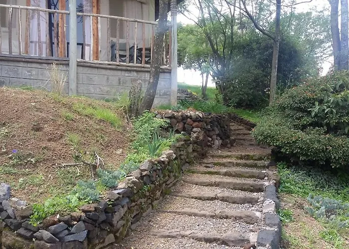 Maili Saba Camp