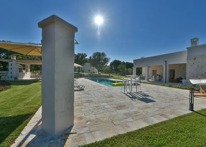 Tenuta Trullo Pietra Bianca Ostuni