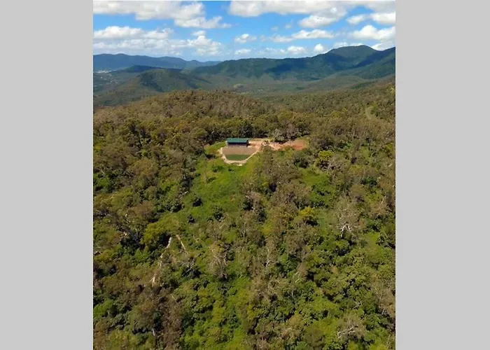 Ridge Cabin - Stunning Views - 5Km From Neighbours