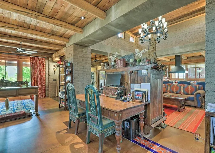 Luxe Home W/ Pool & Outdoor Kitchen In Phoenix!