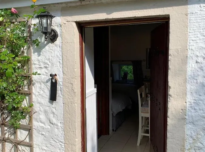 Whitestone Cottage