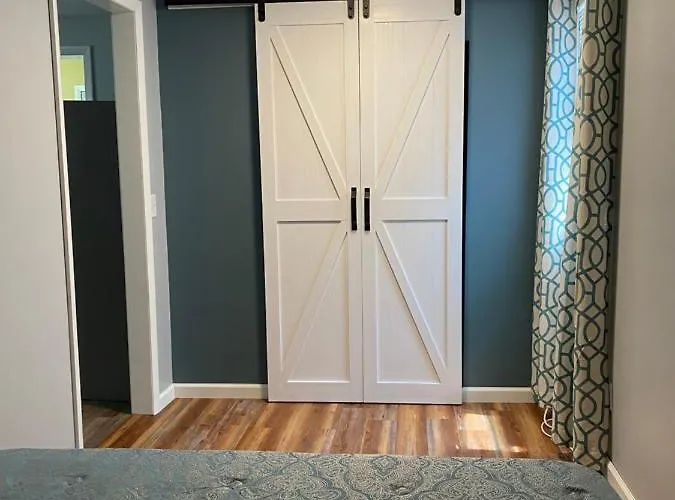 Cozy One Bedroom House