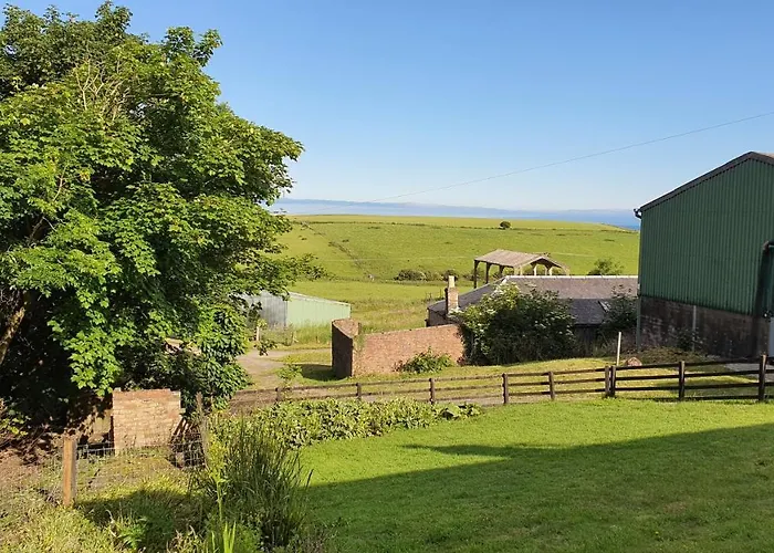 Dairy Cottage With Sea Views