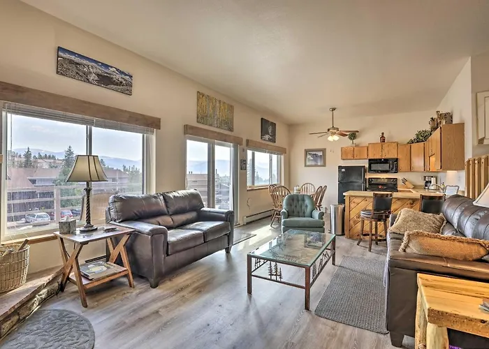 Silverthorne Condo W/ Views ~ 11 Mi To Ski Slopes