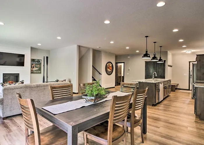Upscale Townhome In Causeways On Gull Resort!