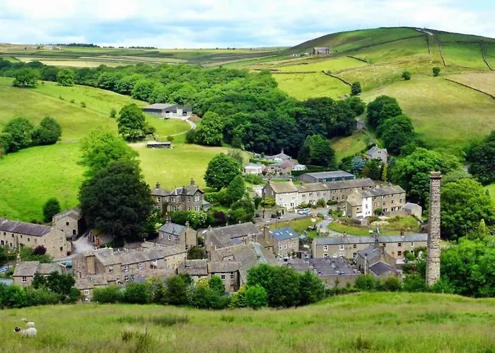 Shed End, In 18Th Century Lothersdale Mill Bd20 8En