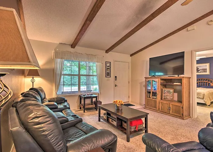Bella Vista Home Base Near Mtn Biking & Golf!