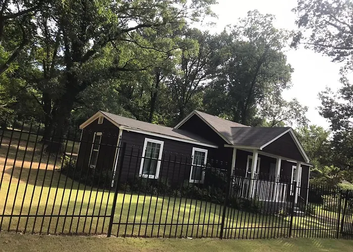 Chic Home Cabin Like Sleeps Up To 14 On 1.5 Acres Memphis