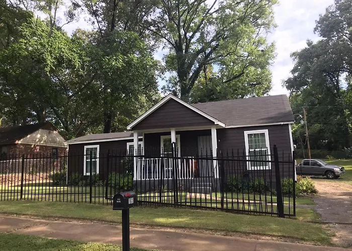 Chic Home Cabin Like Sleeps Up To 14 On 1.5 Acres Memphis