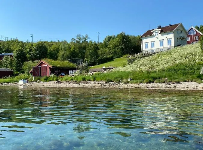 Kraemarvika Lodge