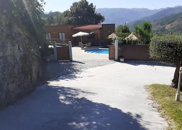 Casa Das Camelias Vieira do Minho