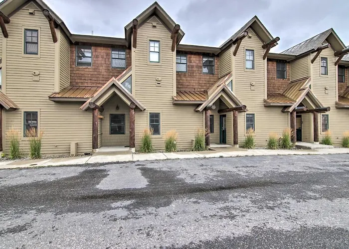 Ski-In/Out Big Sky Townhome W/ Stunning Mtn Views!