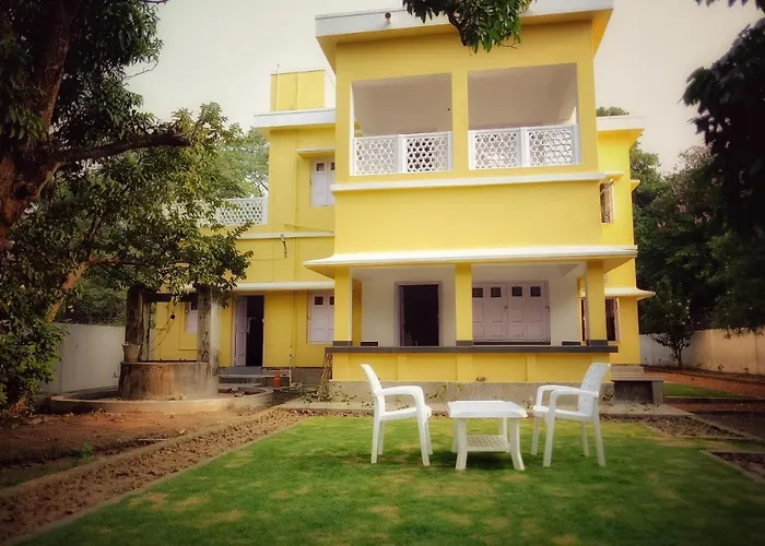 Parul - Elegant Heritage Home At The Heart Of Shantiniketan