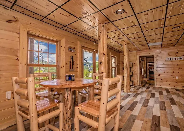 Roaring Fork Lodge