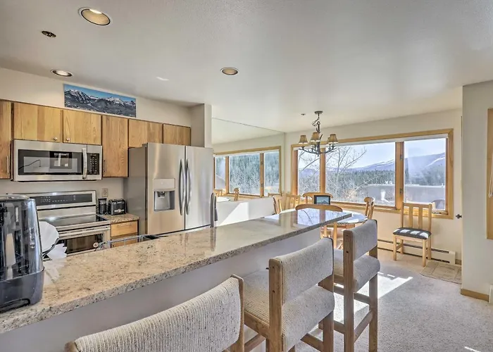 Condo W/ Views & Hot Tub Access In Silverthorne!