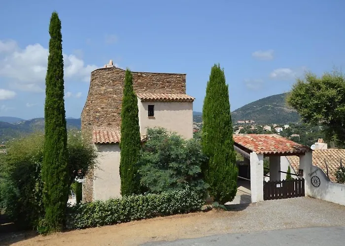 Charmante Villa Mit Pool Und Panorama-Meerblick In Den Golf Von Saint-Tropez - Villa Montmajour