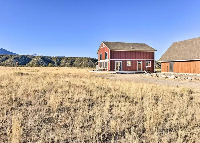 Near Hikes & Arkansas River: Mtn-View Getaway!