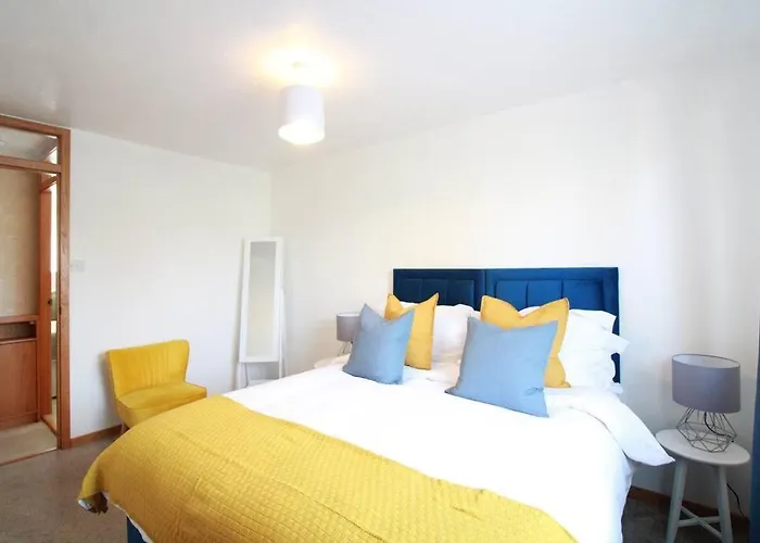 Cheerful Two-Bedroom Residential Home