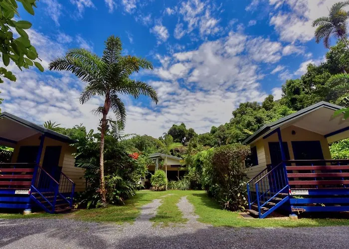 Thornton Beach Bungalows Daintree
