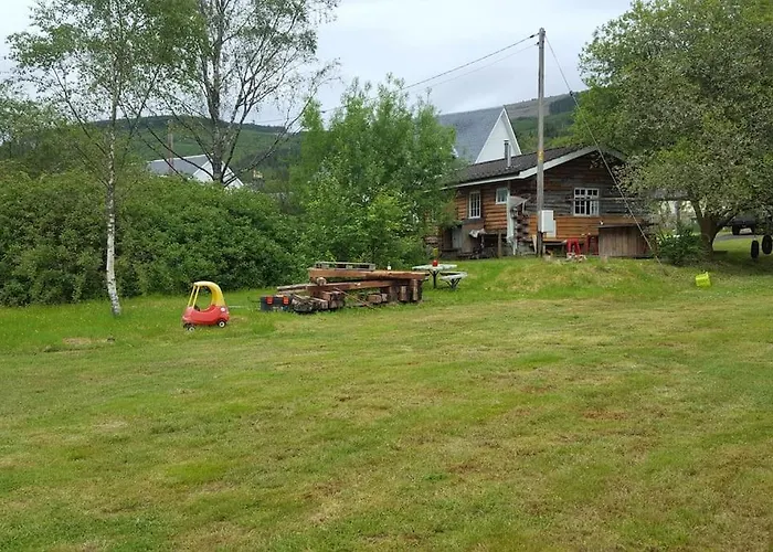 Pine Cabin, Strathyre. A Cosy Escape From It All.
