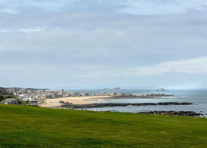 Charming Cottage In North Berwick With Sea Views
