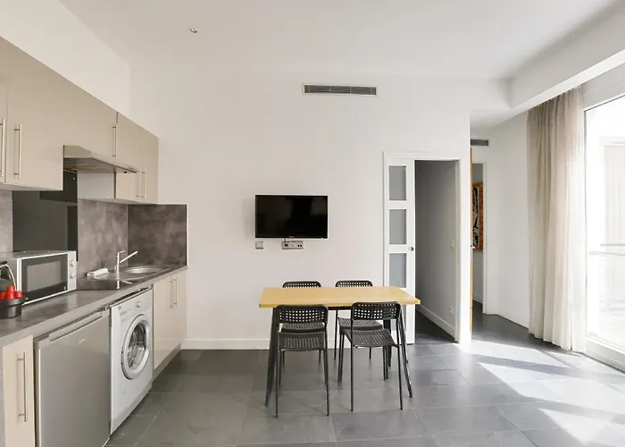 Guestready - 1Br In The Hotel 1K -The Marais Paris
