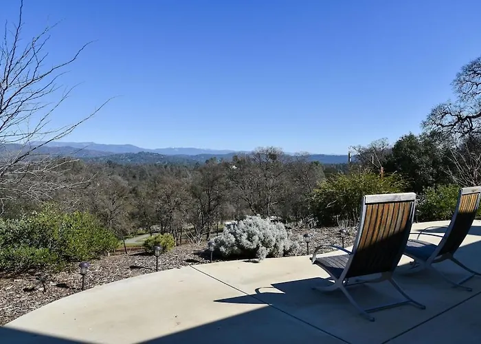 Sierra Ranch - A Yosemite Retreat