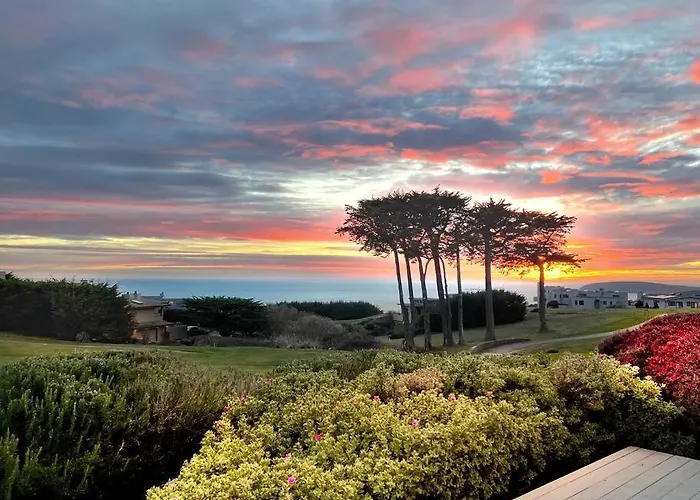 Panorama Ocean & Golf Fairway View