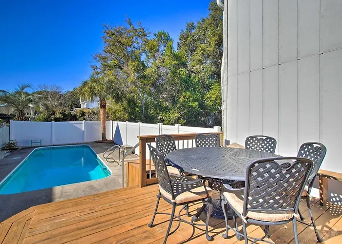 1/2 Mi To Riverwalk! Historic Dtwn Southport Condo