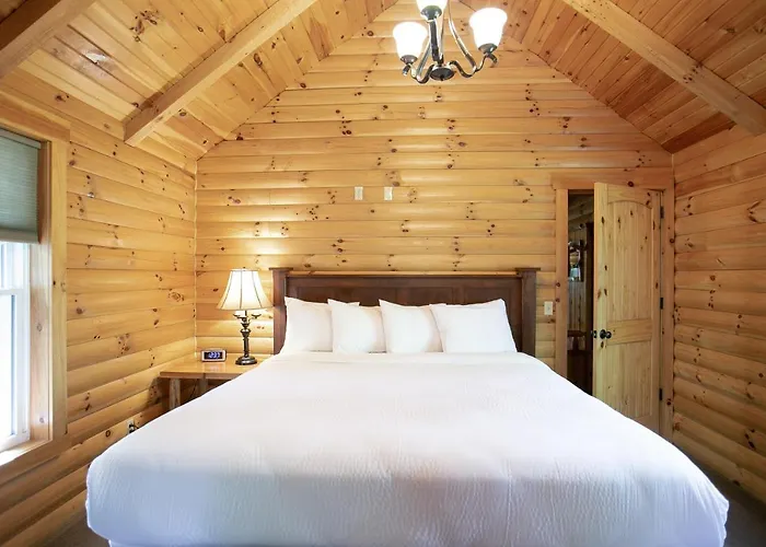 Sugar Maple Cabin By Amish Country Lodging