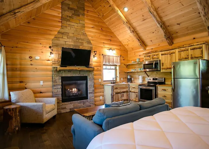 Dogwood Cabin By Amish Country Lodging