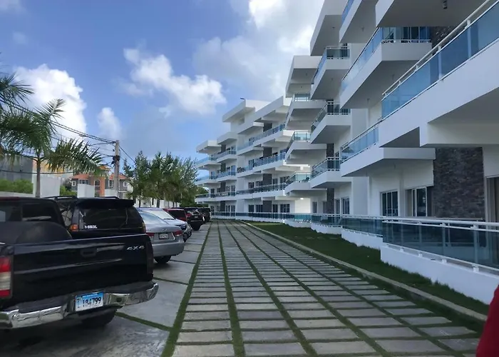 Grand Blue Garden Los Corales Beach