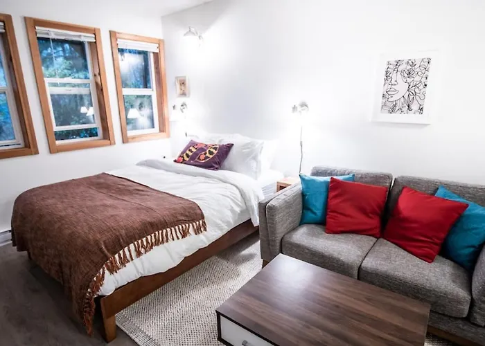 Kingfisher, Newly Renovated Suite On Ocean Inlet