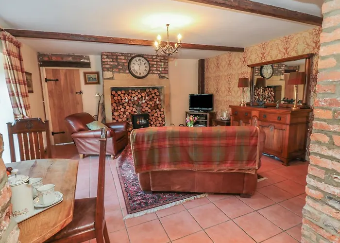Holly Cottage