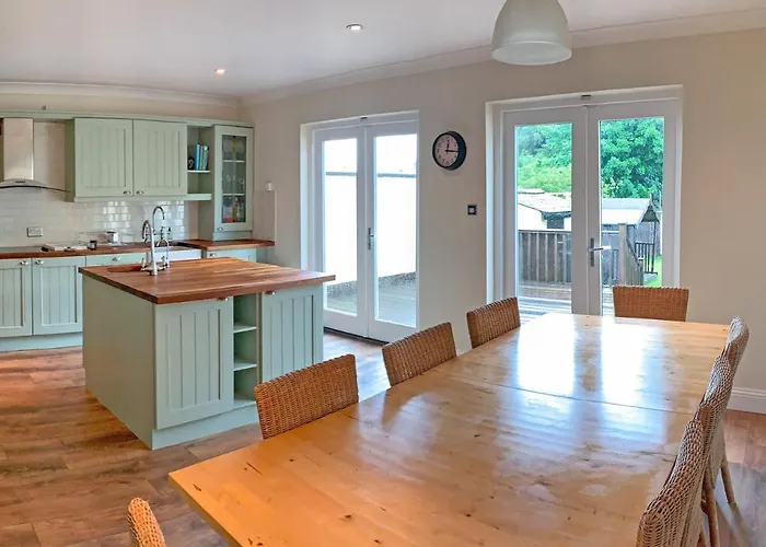 Churchmount Holiday Home Roundwood By Trident Holiday Homes