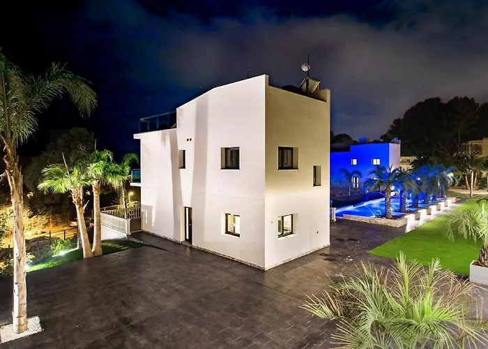 Calma - Holiday Villas Castell-Castell-Platja d'Aro