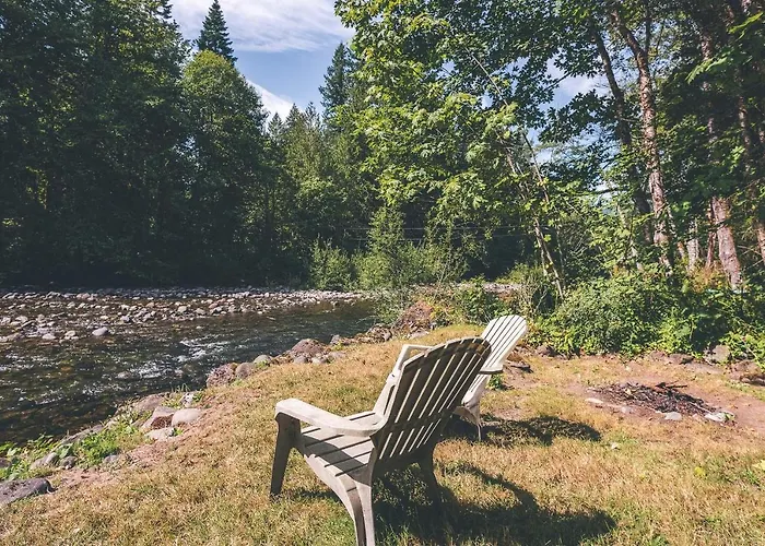 Thistle Dew - Meredith Lodging
