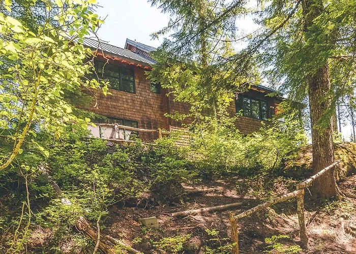 Marshall Cabin - Meredith Lodging