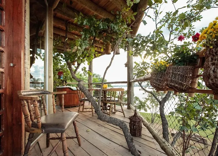 Tiny Tree House A Beira Lago