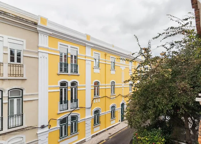 3 Bedroom Villa In Central Lisboa